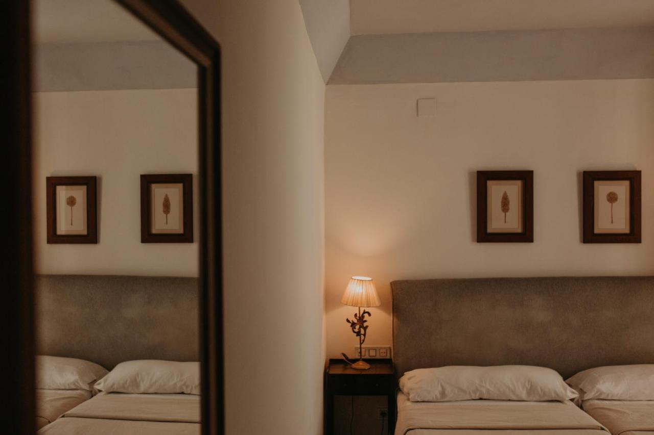 Hotel Posada de Valdezufre Aracena Extérieur photo